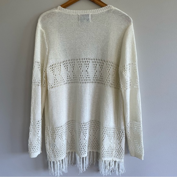 Wrangler Women's Cream Open Knit Fringe Sweater Size Medium - Picture 3 of 11